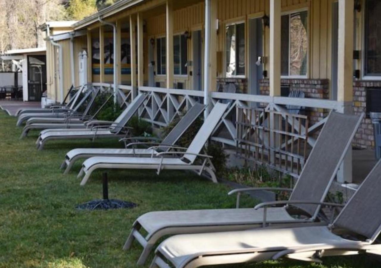 The Lodge At Blue Lakes Upper Lake Εξωτερικό φωτογραφία