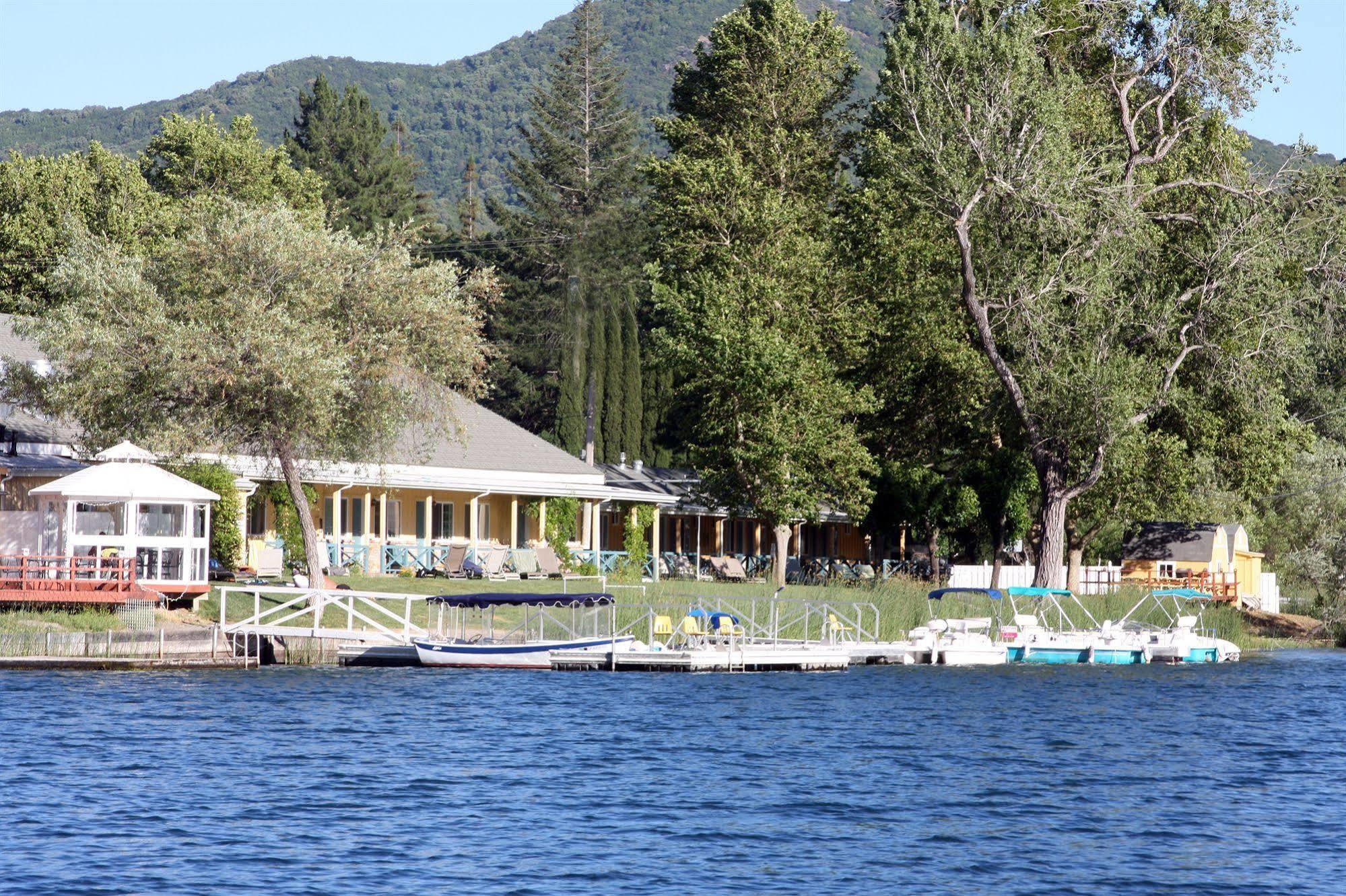 The Lodge At Blue Lakes Upper Lake Εξωτερικό φωτογραφία